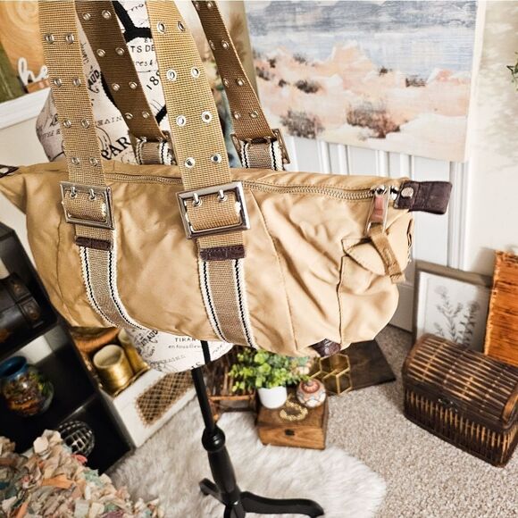 Y2K Un Apes Midi De Chien Paris Nylon Khaki Buckle Shoulder Bag. - Picture 8 of 15